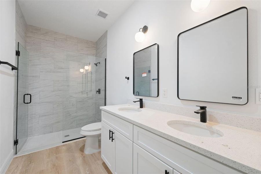 Furnished interior view inside a new home in , Ocala (Image 13).