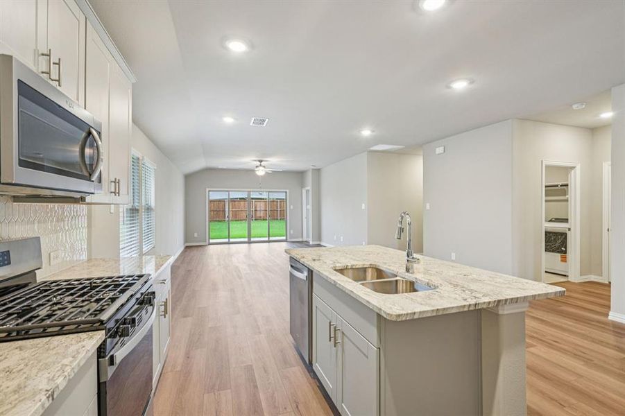 Furnished interior view inside a new home in Lakehaven - Signature Series, Farmersville (Image 14).