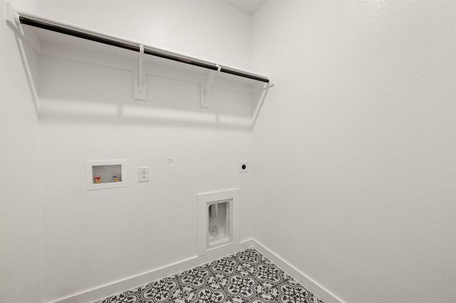 Spacious, unfurnished interior of a new home in The Oaks, Red Oak (Image 26). Spacious, unfurnished interior of a new home in The Oaks, Red Oak (Image 26).