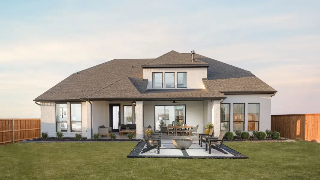 Exterior details and patio area of a home in Sweetgrass, Haslet (Image 4).