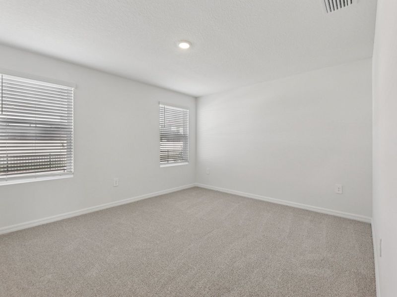 Spacious, unfurnished interior of a new home in Cagan Crossings West, Clermont (Image 11). Spacious, unfurnished interior of a new home in Cagan Crossings West, Clermont (Image 11).