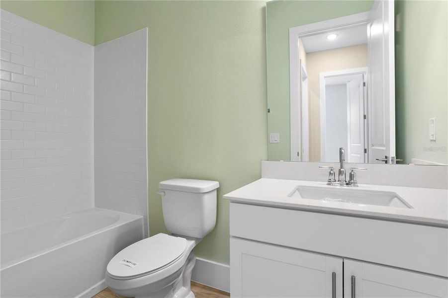 Furnished interior view inside a new home in , Winter Garden (Image 14).