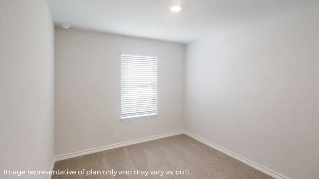 Spacious, unfurnished interior of a new home in Heritage Crossing, Corpus Christi (Image 11).