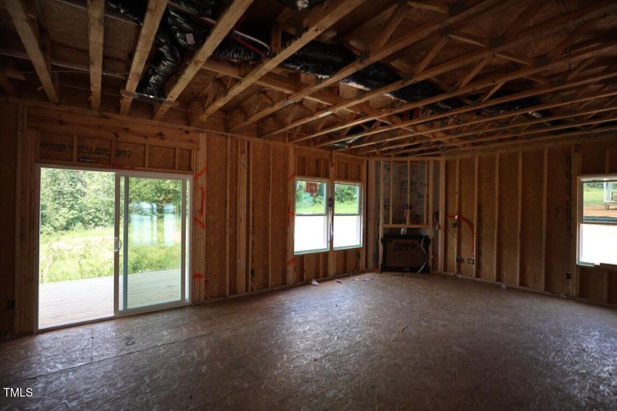 GQ6A1039 (Medium) GQ6A1039 (Medium)