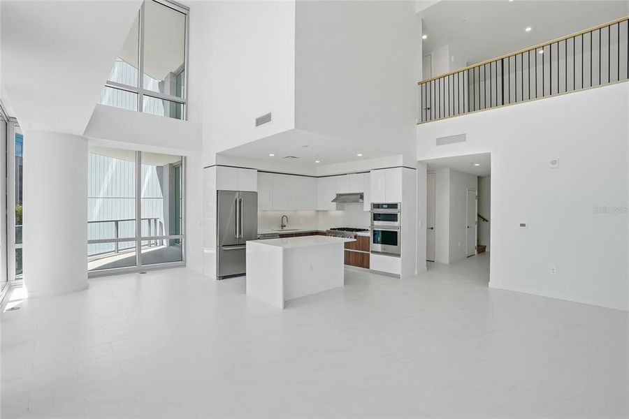 Image 33 of a home in .