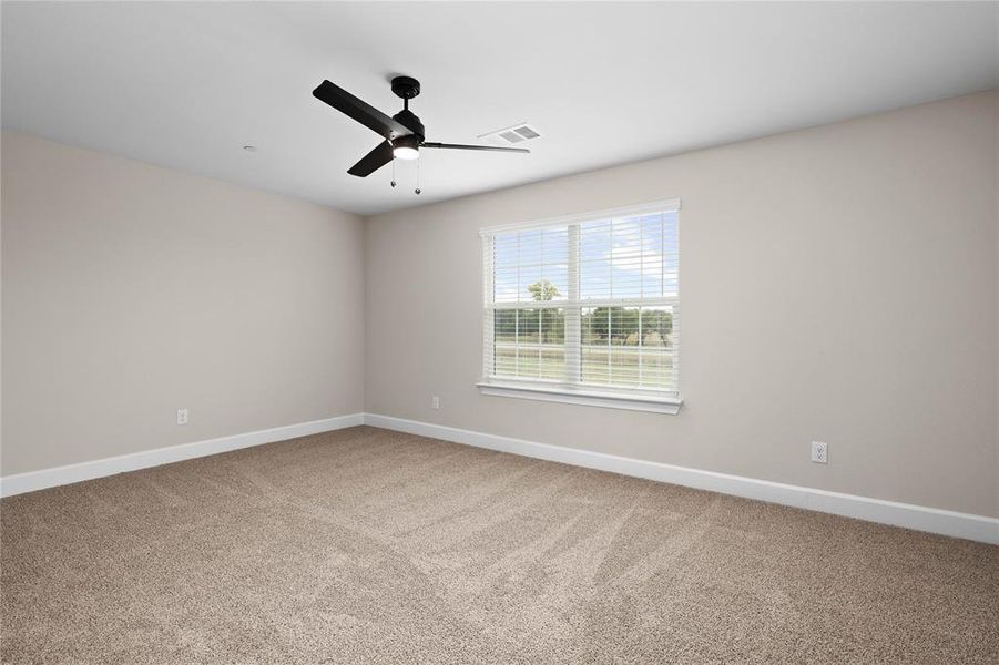 Spacious, unfurnished interior of a new home in Yarbrough Farms, Pilot Point (Image 7). Spacious, unfurnished interior of a new home in Yarbrough Farms, Pilot Point (Image 7).