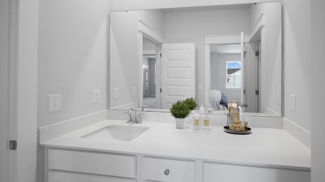 2579 Kingston Bath3 F2