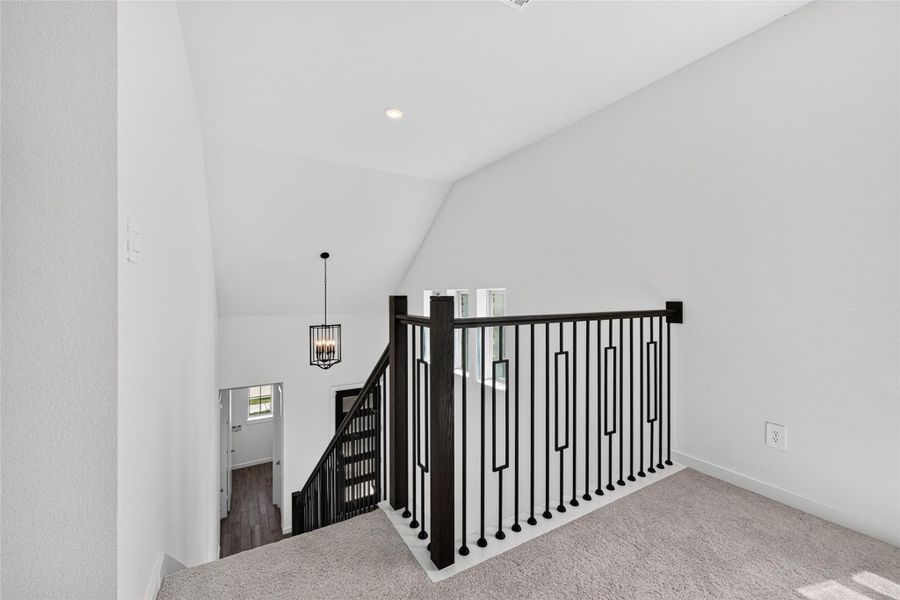 Spacious, unfurnished interior of a new home in Cross Creek Ranch: 40ft. lots, Fulshear (Image 30). Spacious, unfurnished interior of a new home in Cross Creek Ranch: 40ft. lots, Fulshear (Image 30).
