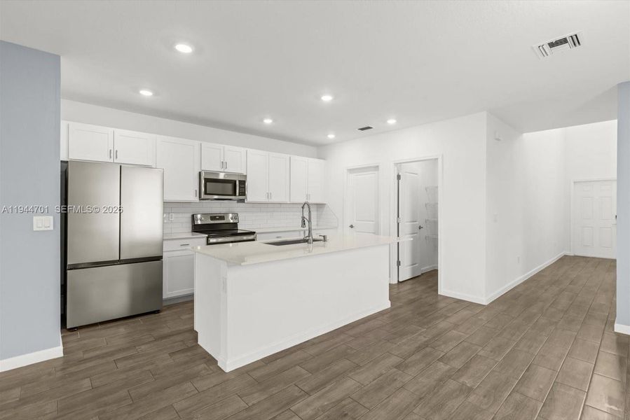 Furnished interior view inside a new home in , Fort Pierce (Image 5).