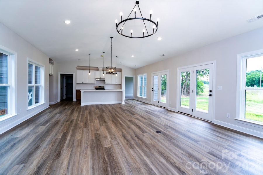Spacious, unfurnished interior of a new home in , Monroe (Image 21).