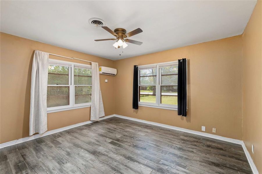 Spacious, unfurnished interior of a new home in , Brownwood (Image 21).