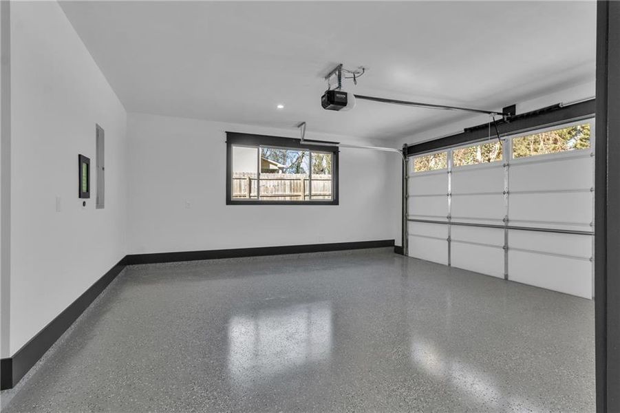 Spacious, unfurnished interior of a new home in , Hoschton (Image 63). Spacious, unfurnished interior of a new home in , Hoschton (Image 63).