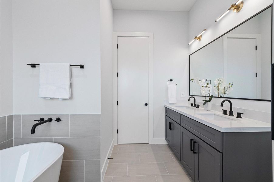 Furnished interior view inside a new home in , Houston (Image 10). Furnished interior view inside a new home in , Houston (Image 10).