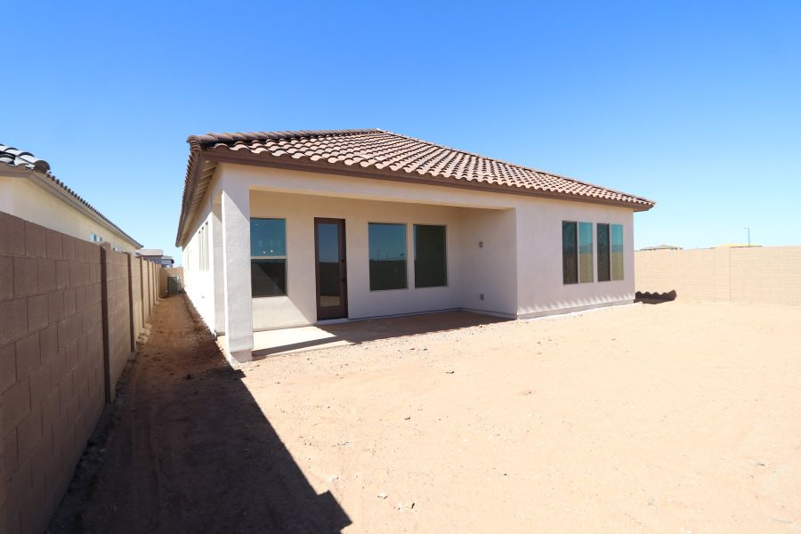 Exterior details and patio area of a home in Tavolo at Soleo, San Tan Valley (Image 3).