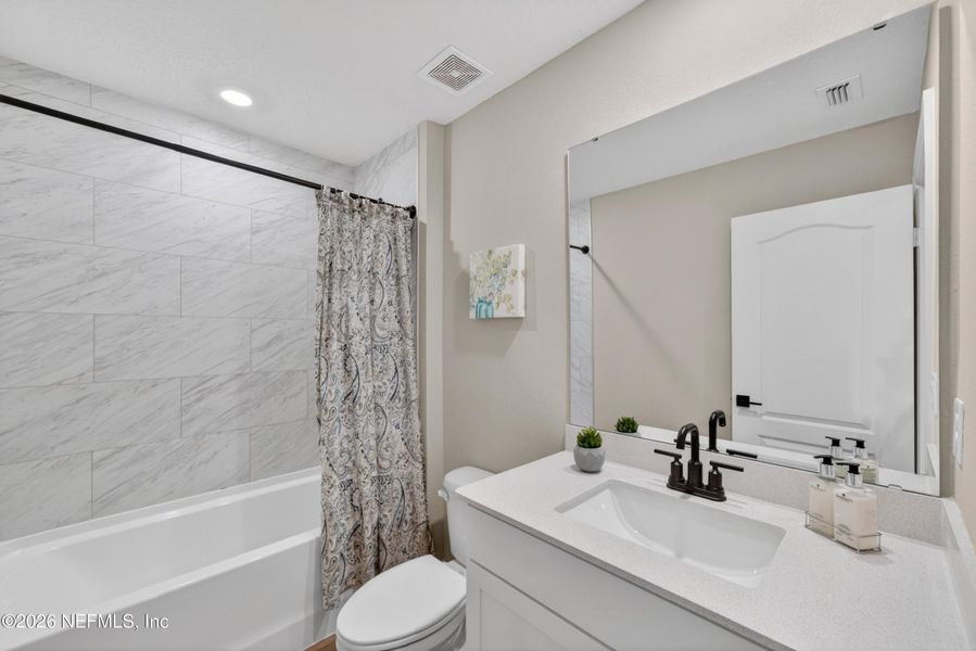 Furnished interior view inside a new home in , Middleburg (Image 11).