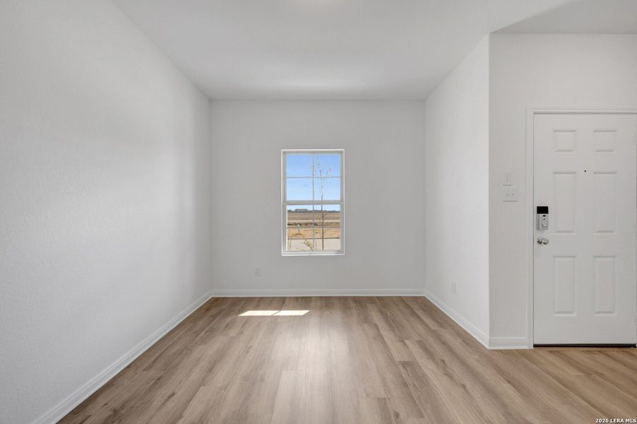 Spacious, unfurnished interior of a new home in Greenspoint Heights, Seguin (Image 46).