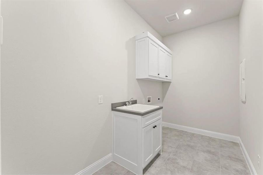 Furnished interior view inside a new home in Talia, Mesquite (Image 12). Furnished interior view inside a new home in Talia, Mesquite (Image 12).