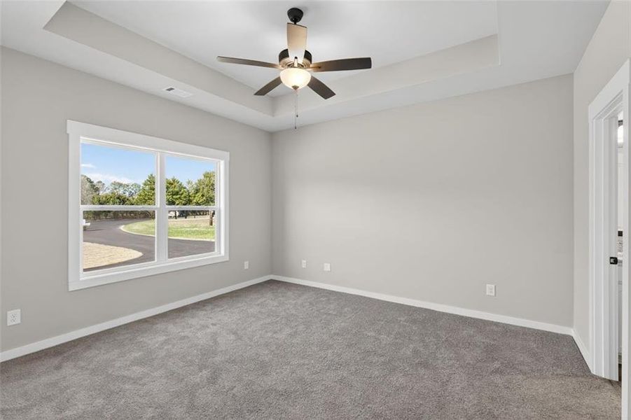 Spacious, unfurnished interior of a new home in , Buchanan (Image 12).