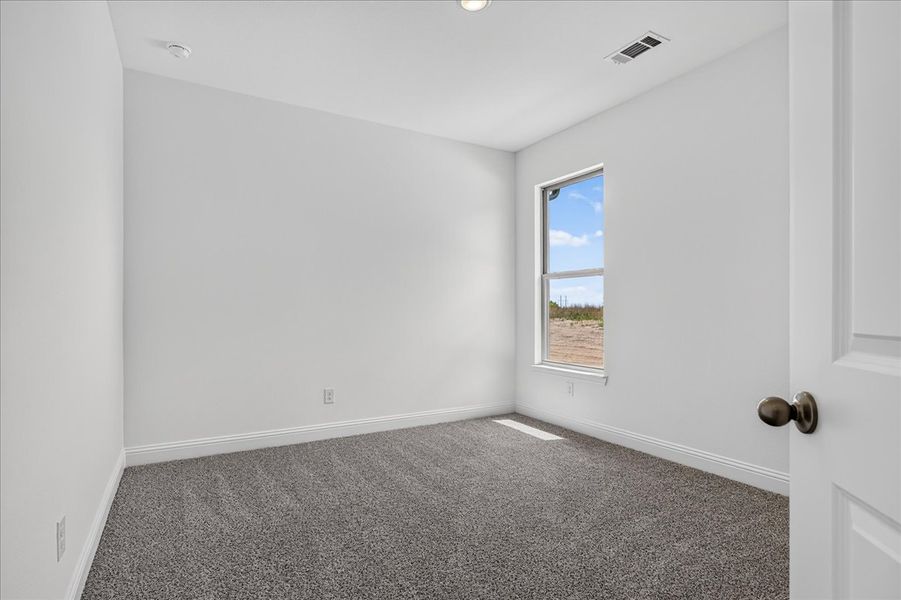 Spacious, unfurnished interior of a new home in Monarch Manor, Poolville (Image 47).