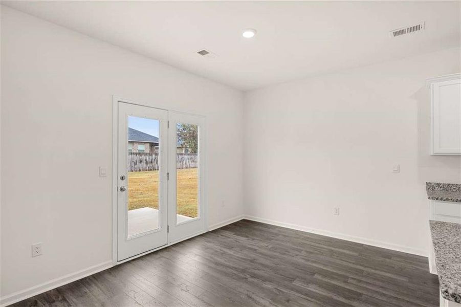 Spacious, unfurnished interior of a new home in Champion's Run, Lithonia (Image 15).