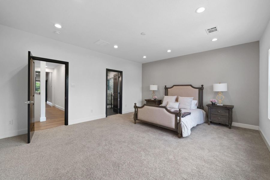 Image 13 of a home in . Image 13 of a home in .