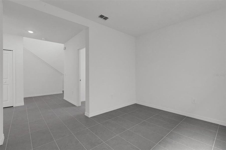 Spacious, unfurnished interior of a new home in Southpointe, Palmetto (Image 47).