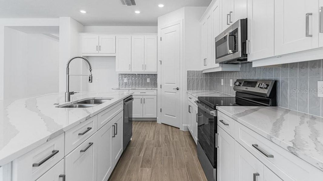 4198 Barbuda Lane ~ Ready Now