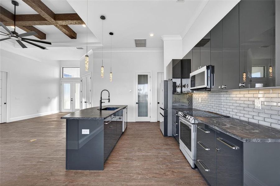 Furnished interior view inside a new home in , Port Charlotte (Image 9).