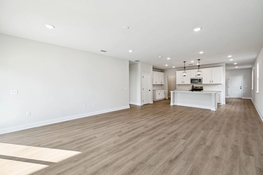 Spacious, unfurnished interior of a new home in Ascent at Arbor Ridge, La Vergne (Image 21).