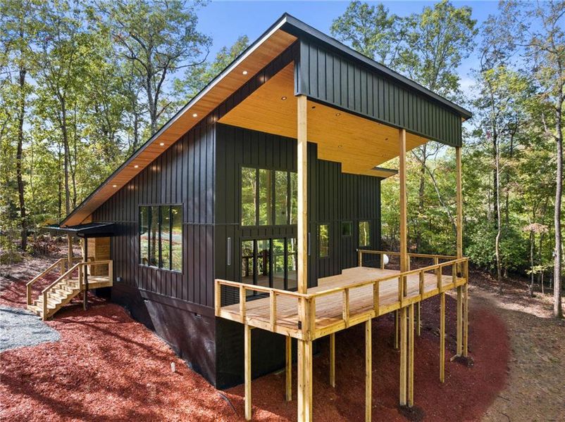 Image 21 of a home in .