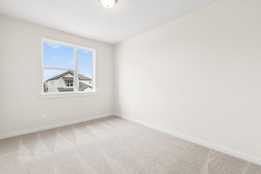 Spacious, unfurnished interior of a new home in University Heights, Round Rock (Image 31).