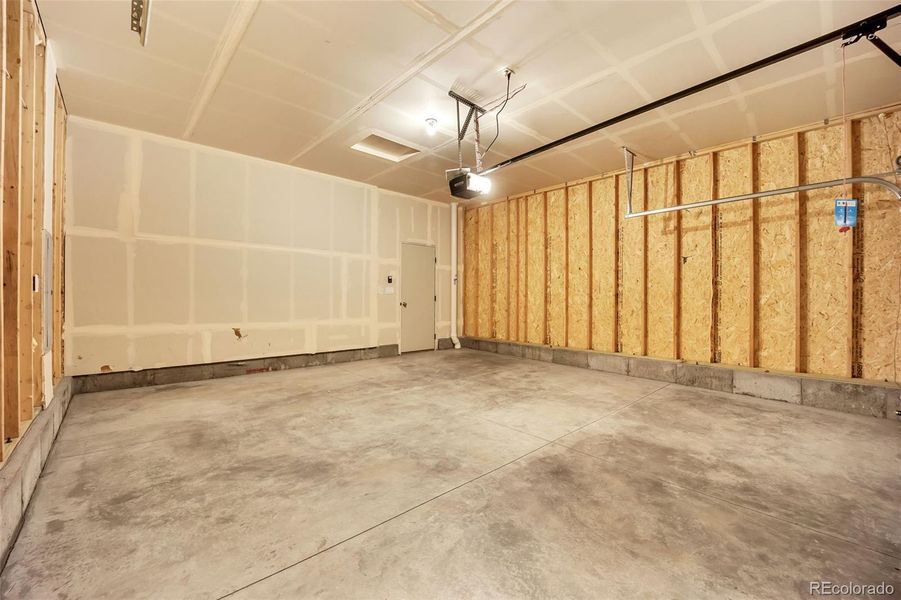 Spacious, unfurnished interior of a new home in , Colorado Springs (Image 28). Spacious, unfurnished interior of a new home in , Colorado Springs (Image 28).