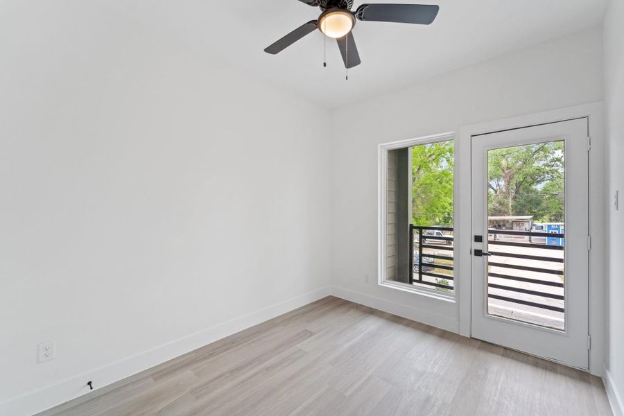 Secondary room Secondary room