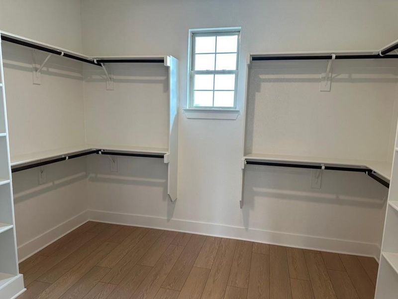 Spacious, unfurnished interior of a new home in Fannin Ranch, Leonard (Image 19).