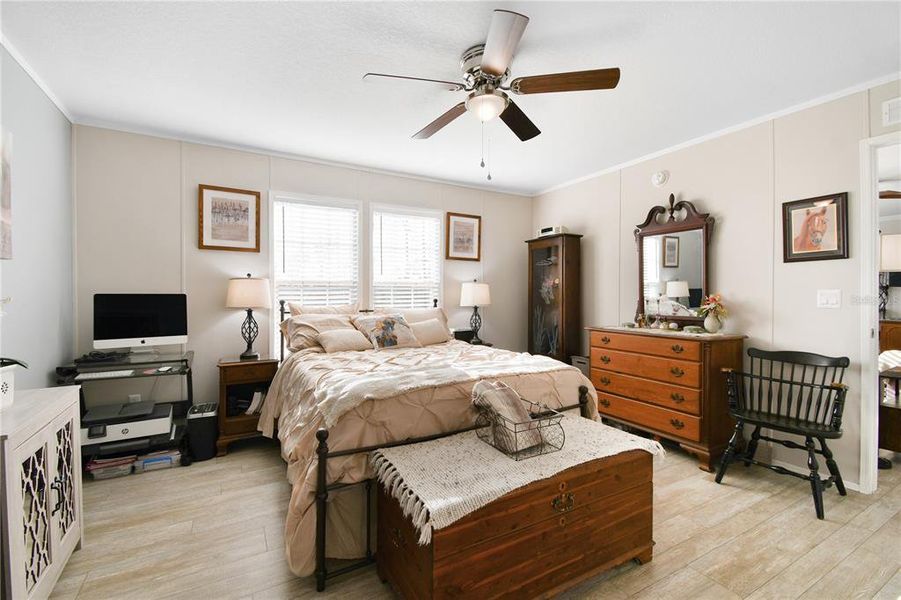 Furnished interior view inside a new home in , Ona (Image 37).