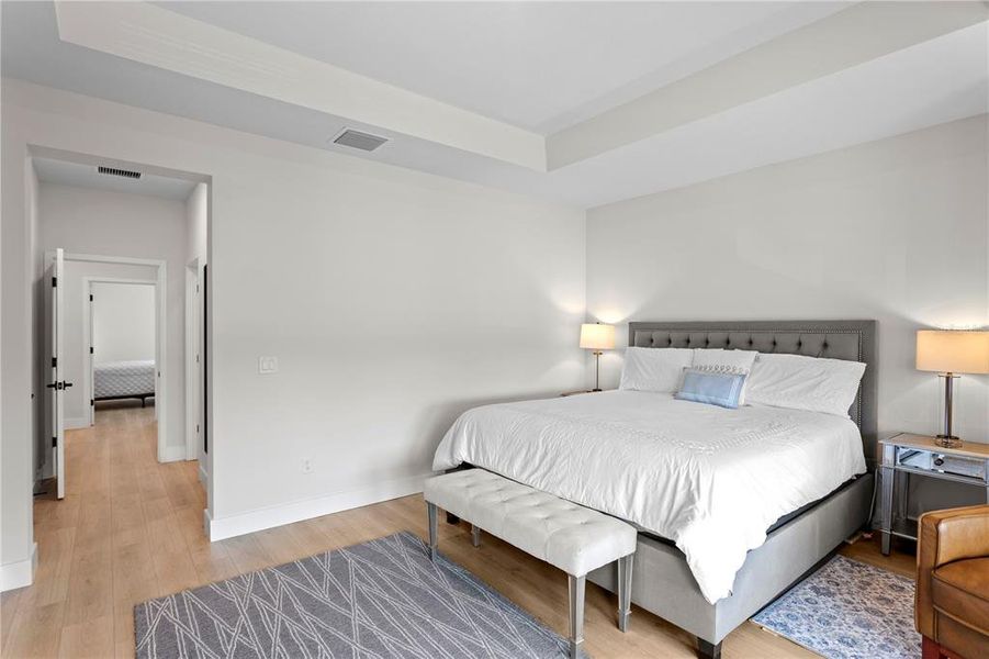 Furnished interior view inside a new home in , St. Petersburg (Image 17).