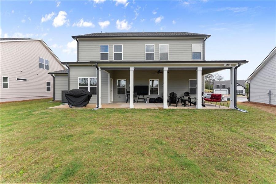 Exterior details and patio area of a home in , Gainesville (Image 26).