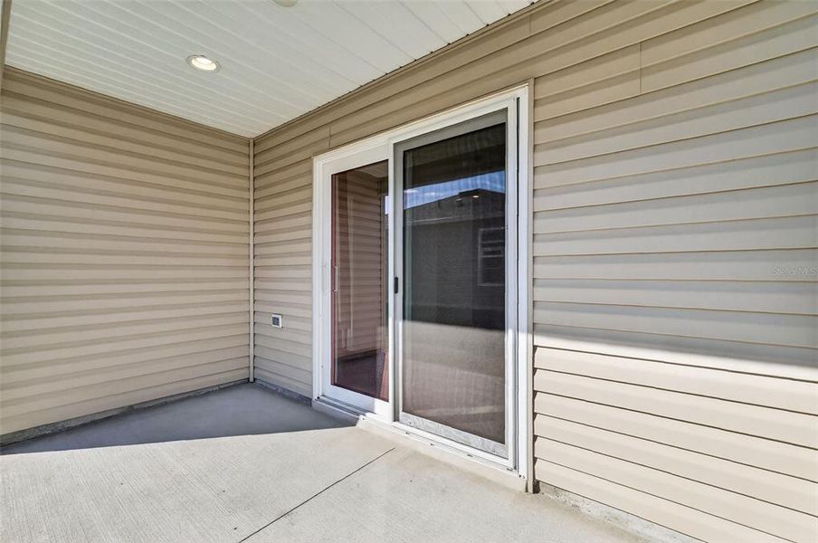 Exterior details and patio area of a home in , The Villages (Image 22).