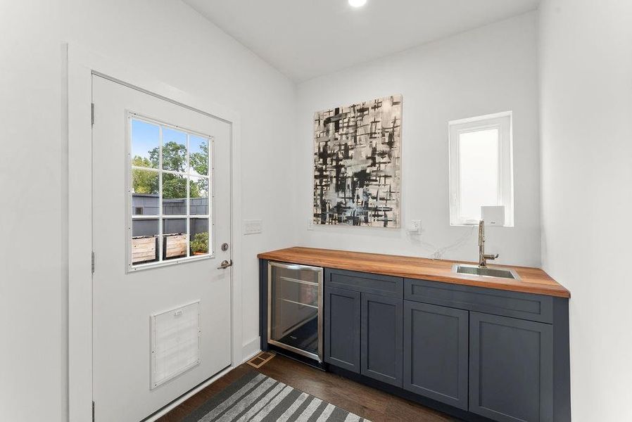 Furnished interior view inside a new home in , Atlanta (Image 28). Furnished interior view inside a new home in , Atlanta (Image 28).