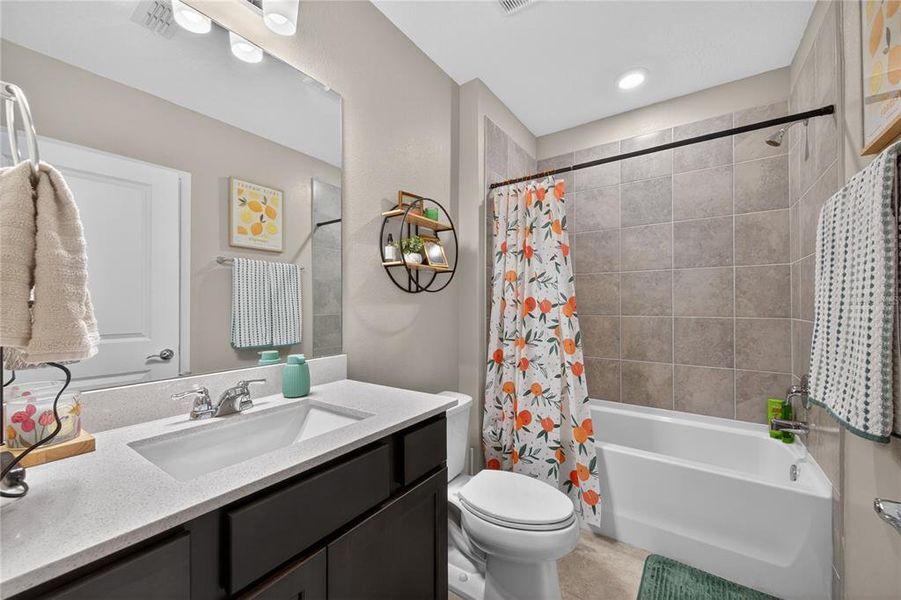 Furnished interior view inside a new home in Caldera, Spring Hill (Image 11).