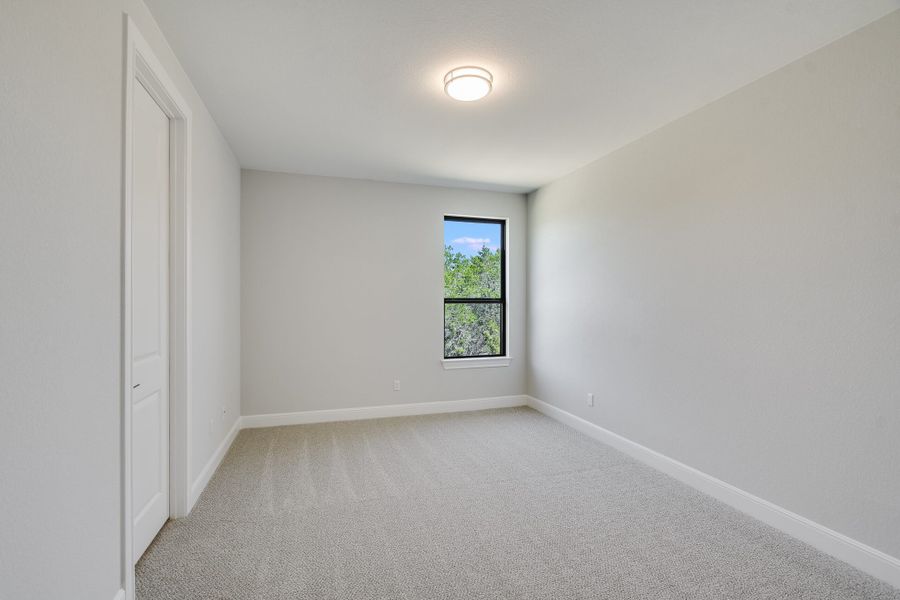 Representative unfurnished interior of a home built from the San Simeon I by Giddens Homes in Clearwater Ranch, Liberty Hill (Image 501).