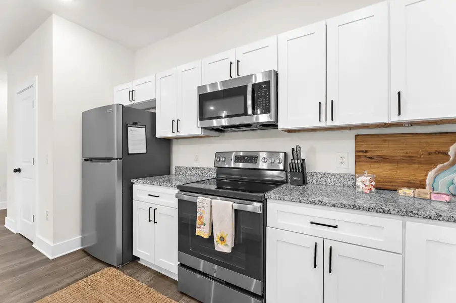 Furnished interior view inside a new home in , Hanahan (Image 6).