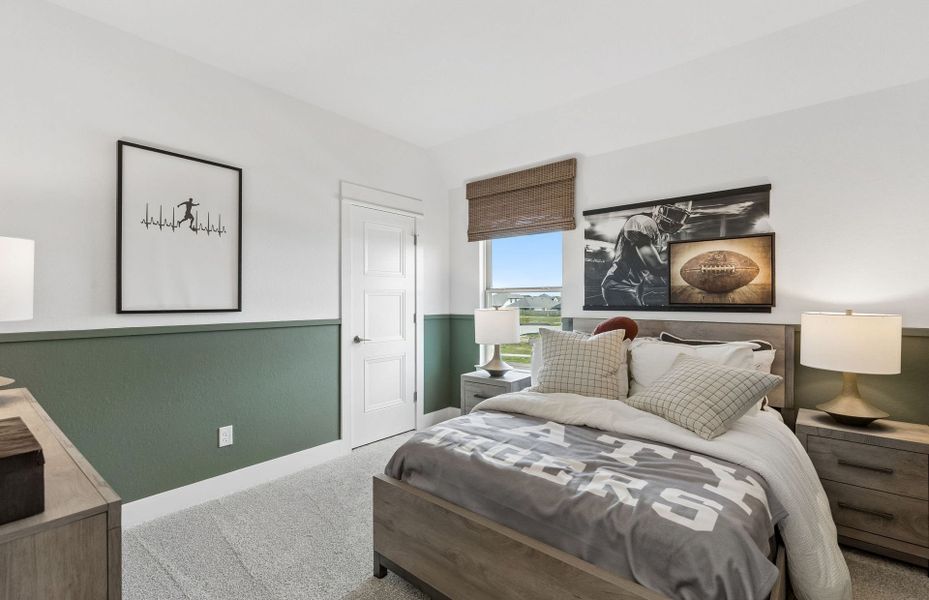 Representative furnished interior of a home built from the Iredell by Pulte Homes in Katy Court, Katy (Image 17).