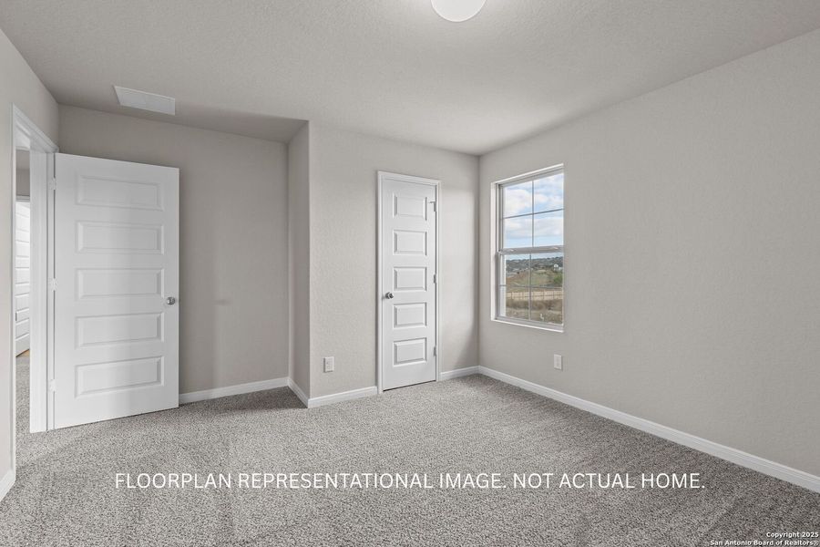 Spacious, unfurnished interior of a new home in Paloma Park, Converse (Image 5).