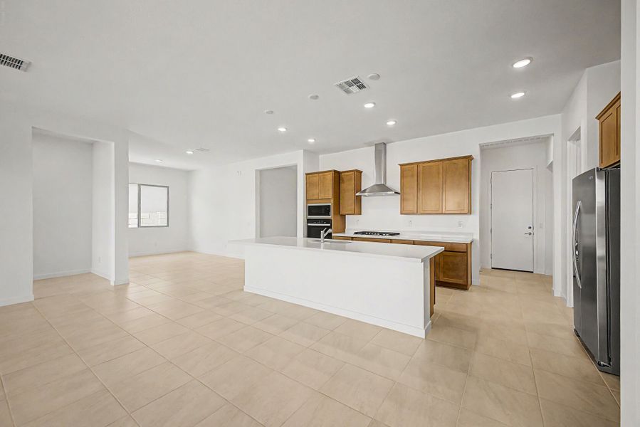 Furnished interior view inside a new home in Landmarke, San Tan Valley (Image 6). Furnished interior view inside a new home in Landmarke, San Tan Valley (Image 6).