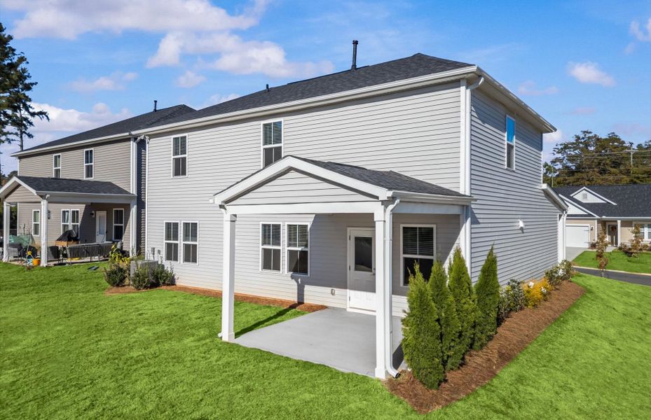 Exterior details and patio area of a home in Indigo Park, Easley (Image 3).