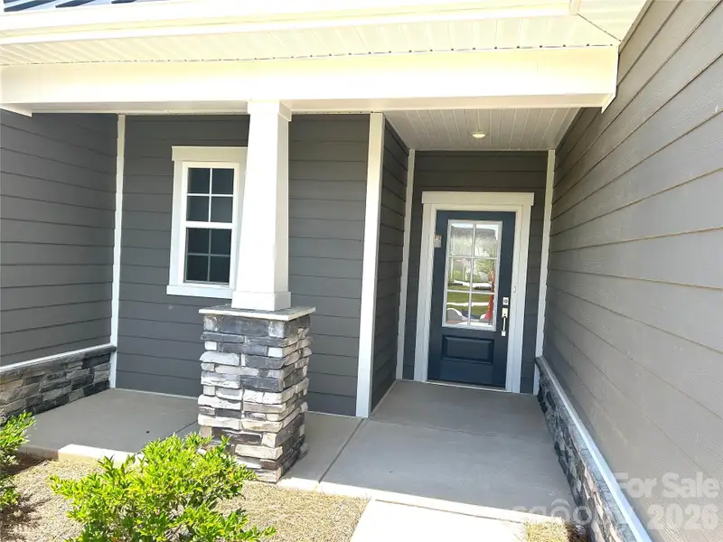 Exterior details and patio area of a home in Roselyn, Lancaster (Image 3).