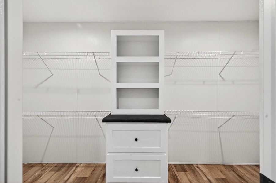 Image 34 of a home in .