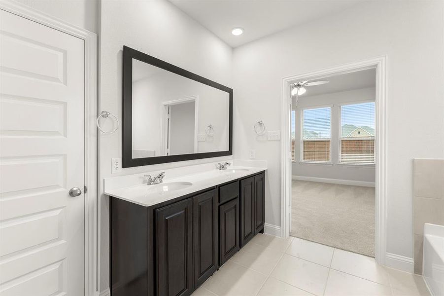 16. 6216 Havature - Bath (3)