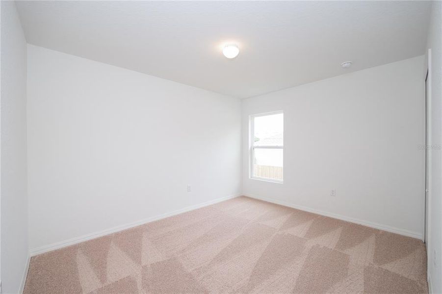 Spacious, unfurnished interior of a new home in , Frostproof (Image 8).